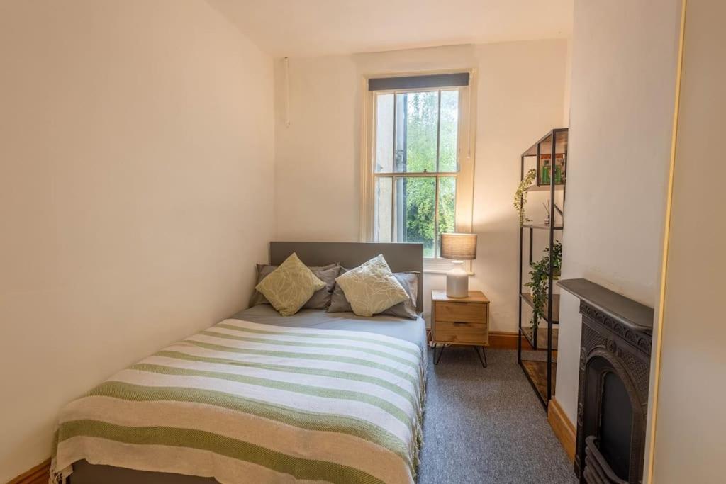Spacious, 3 Bed House, Wi-fi, Long Term Discounts Appartamento Bristol